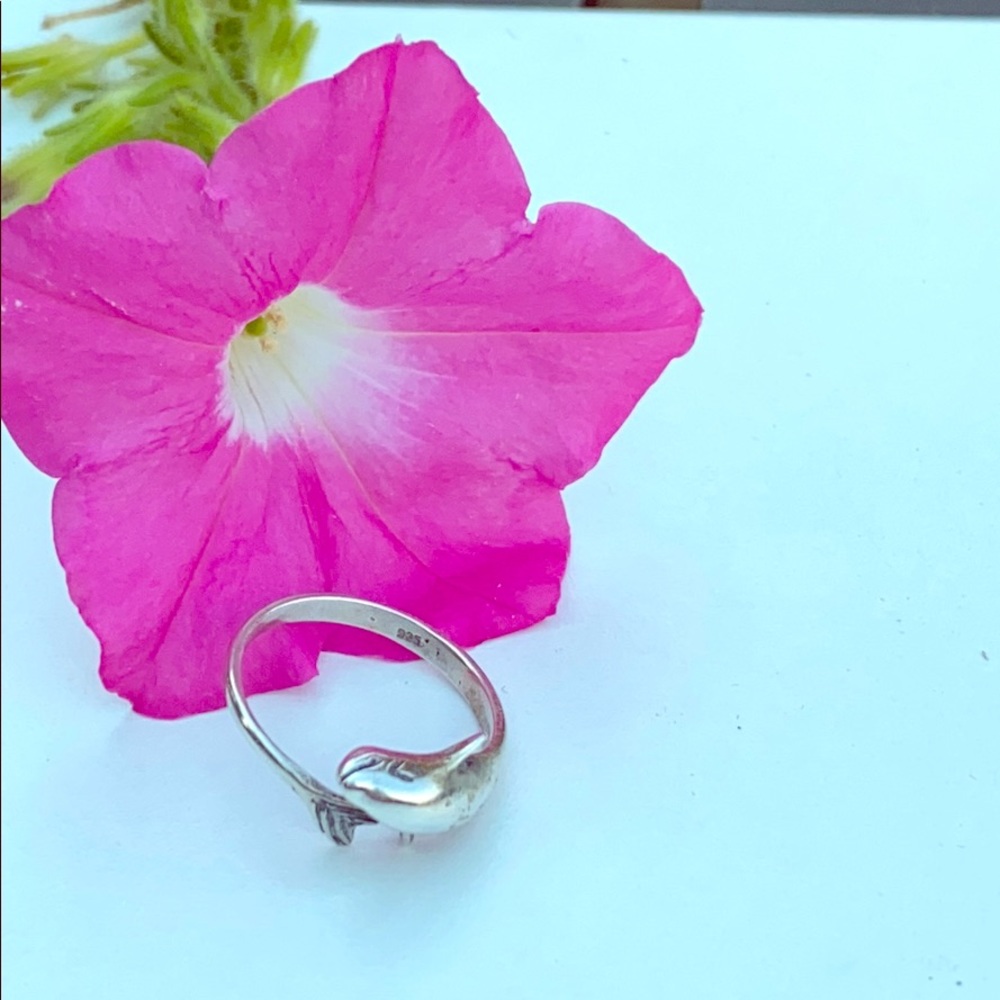 Sterling Silver Dolphin ring 🐬